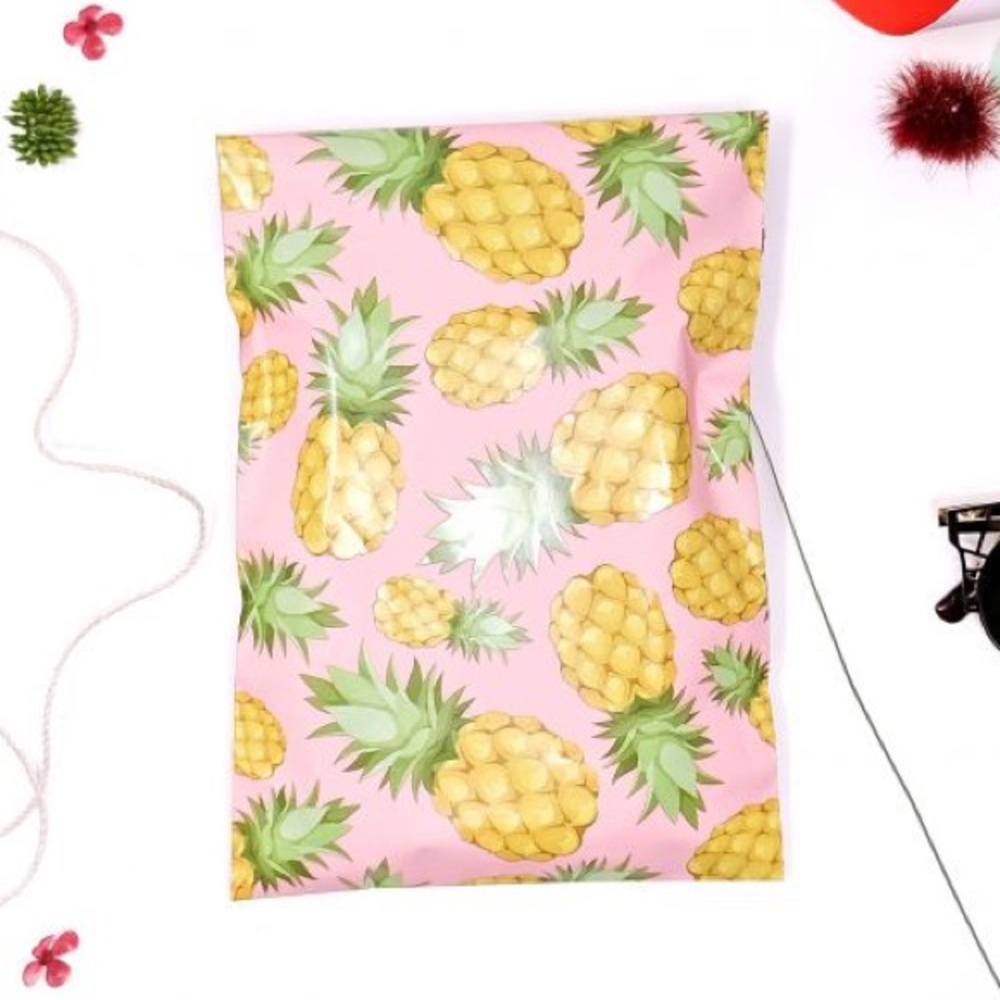 {14} NEW Super cute pineapple poly mailers 6x9”